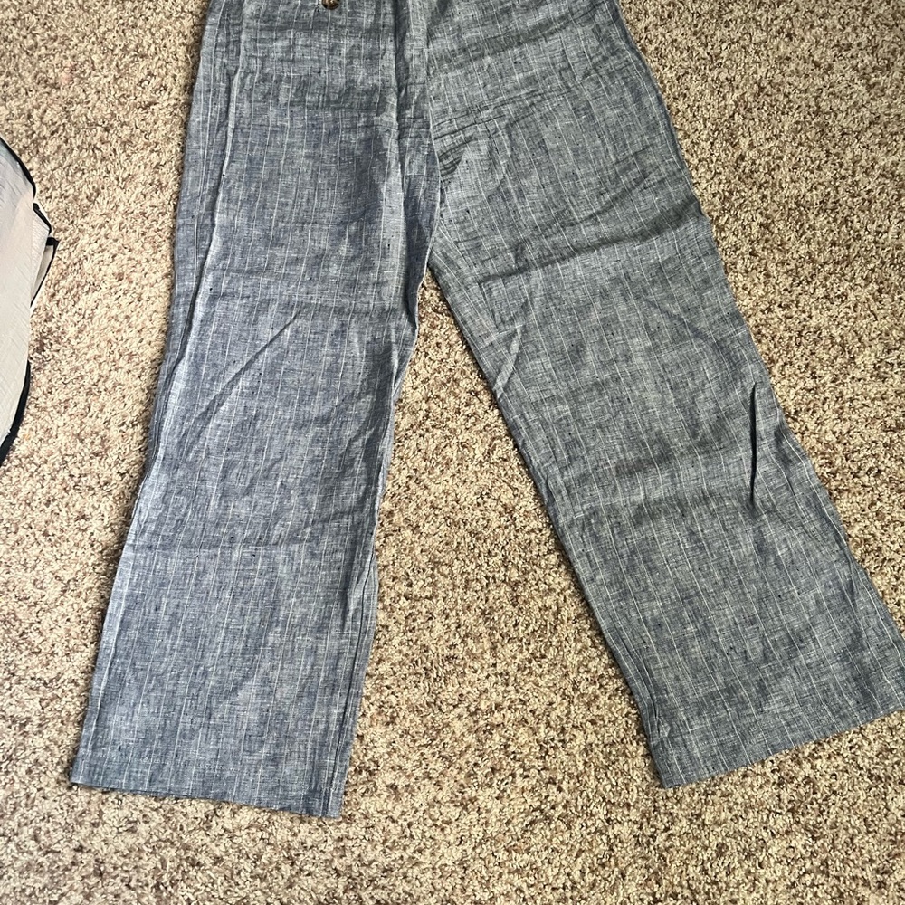 Lulu’s linen striped wide leg pant with sailor buttons